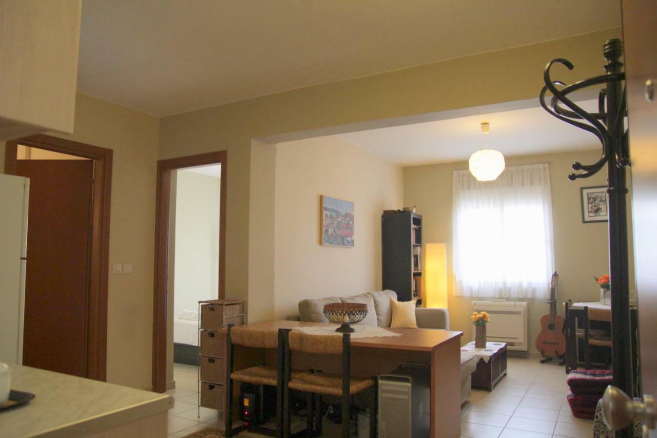 Sunny Apartment In The Heart Of Athens Preview Listing Екстериор снимка